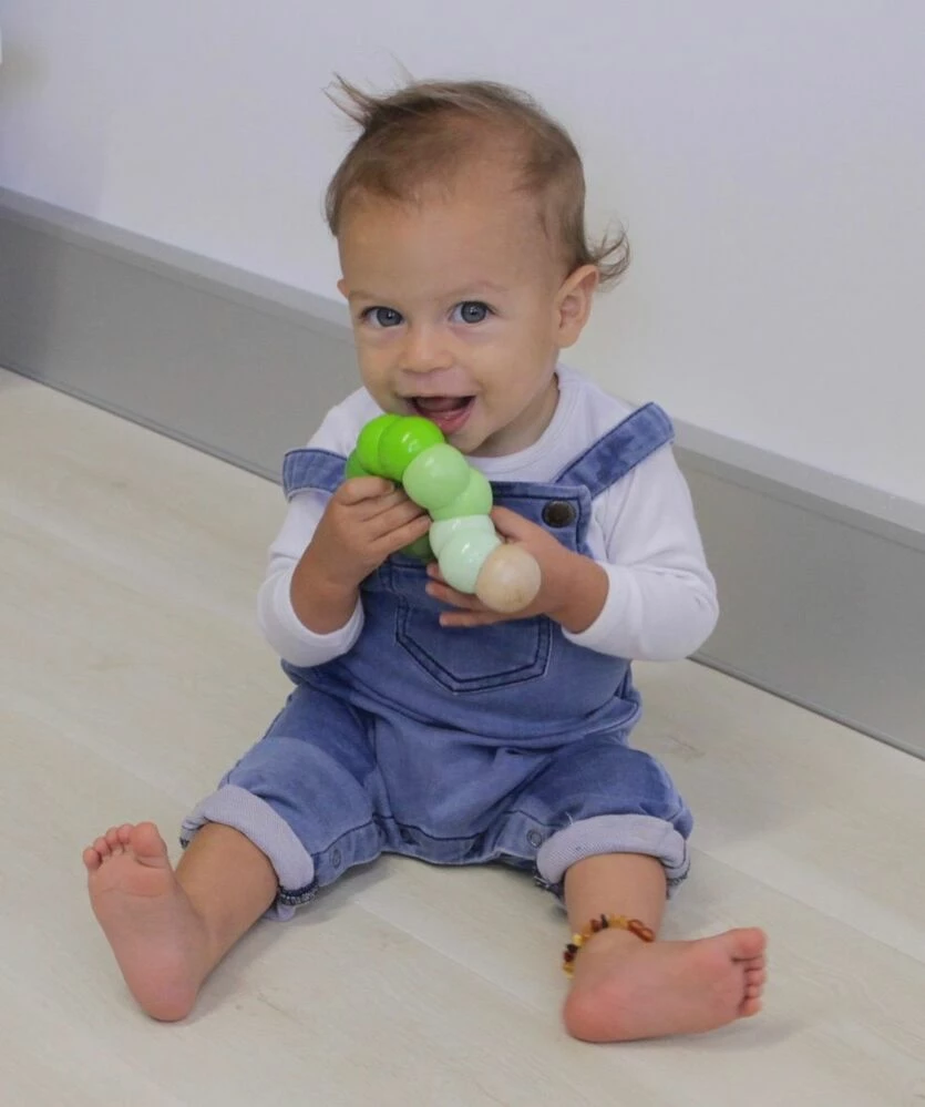 Discoveroo Bendy Caterpillar - Image 3